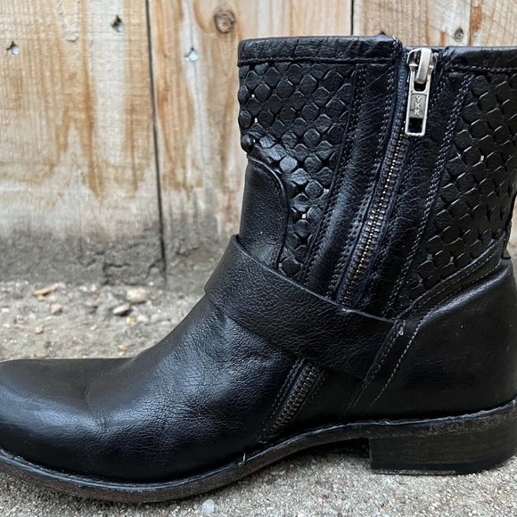 Bed Stu Cobbler - Buckle & Zipper Low Boots - Woven - Picture 4 of 13